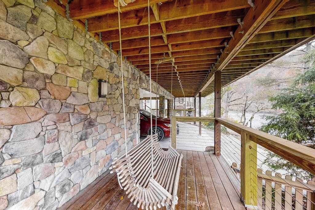 Photo of Patio Balcony in Sylva