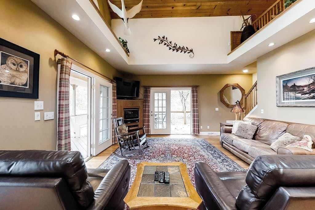 Photo of Livingroom in Sylva