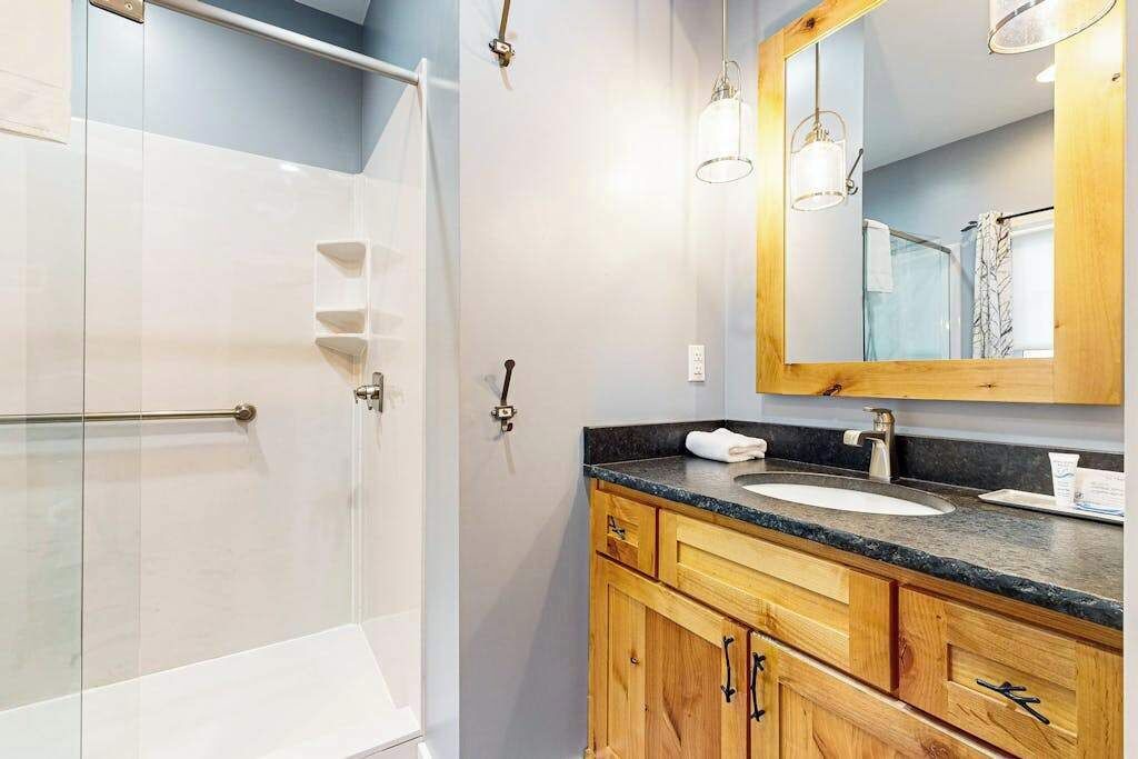 Photo of Bathroom in Cullowhee