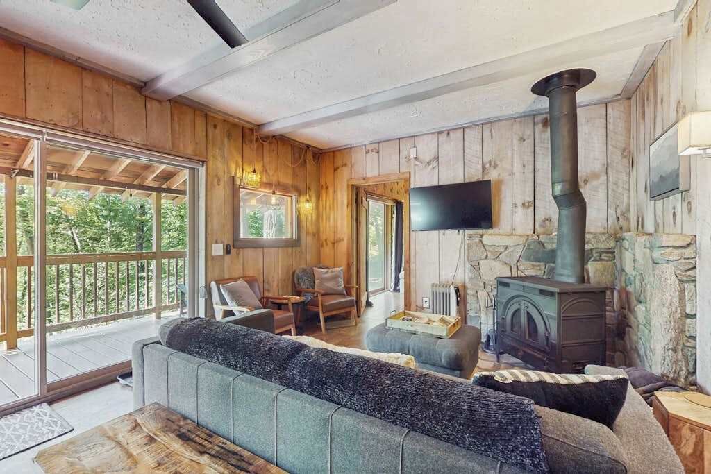 Photo of Livingroom in Horse Shoe
