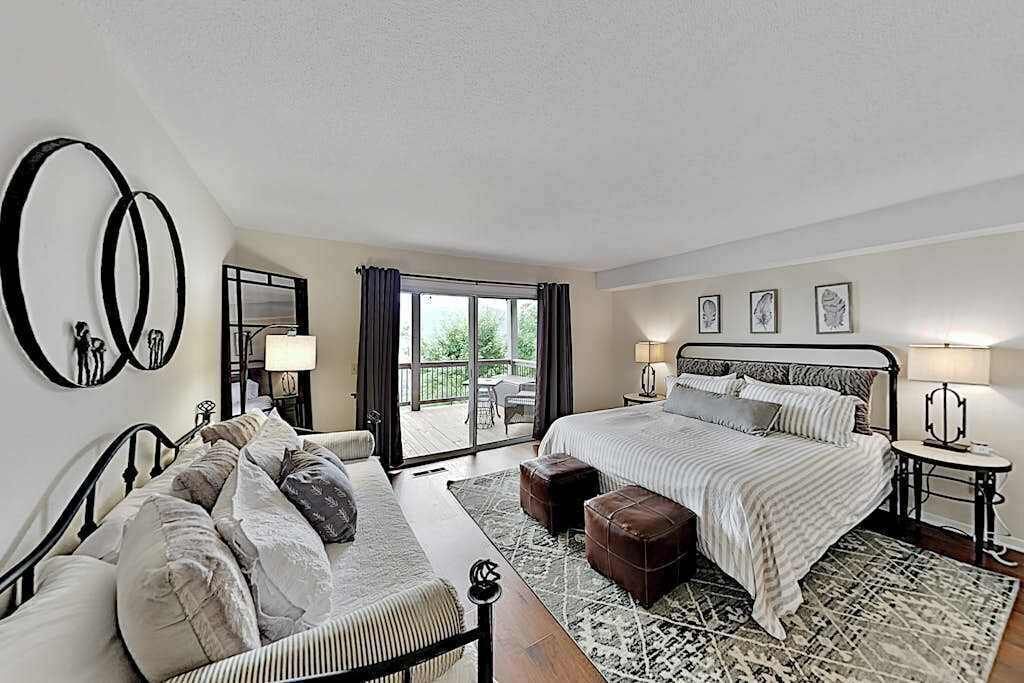 Photo of Bedroom in Lake Lure