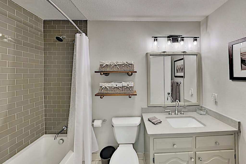 Photo of Bathroom in Lake Lure