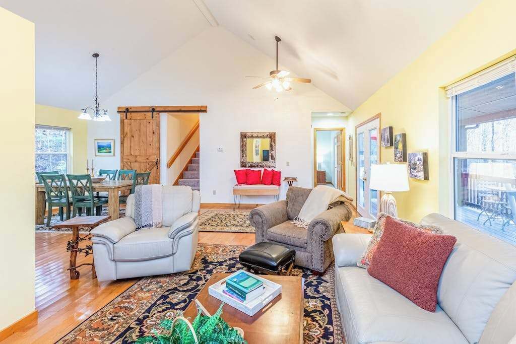 Photo of Livingroom in Sylva