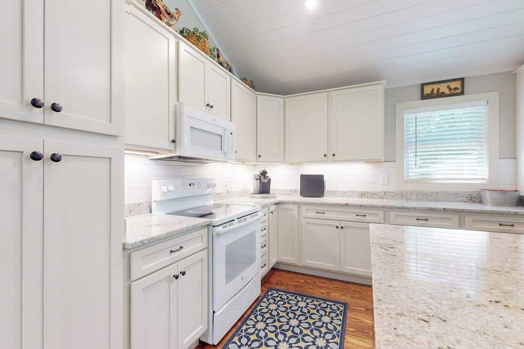 Photo of Kitchen in Flat Rock