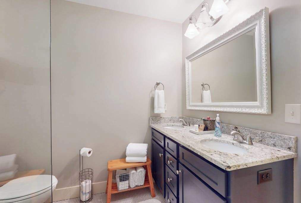 Photo of Bathroom in Flat Rock