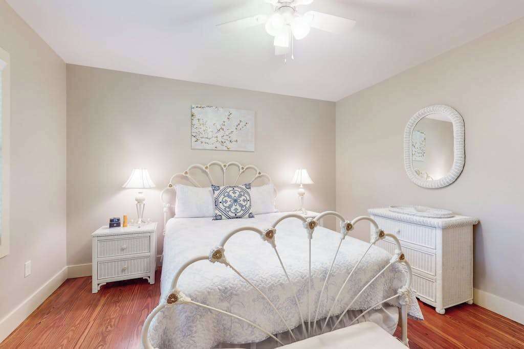 Photo of Bedroom in Flat Rock