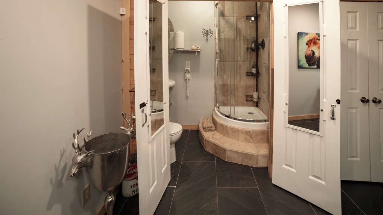 Photo of Bathroom in Stanton