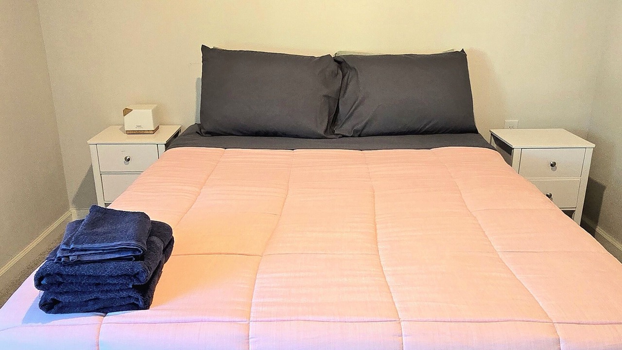 Photo of Bedroom in Sunset Beach