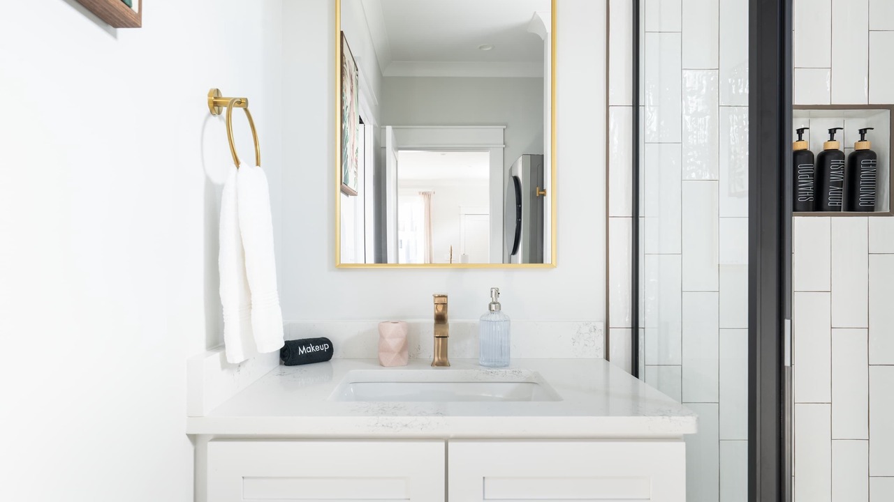 Photo of Bathroom in River District