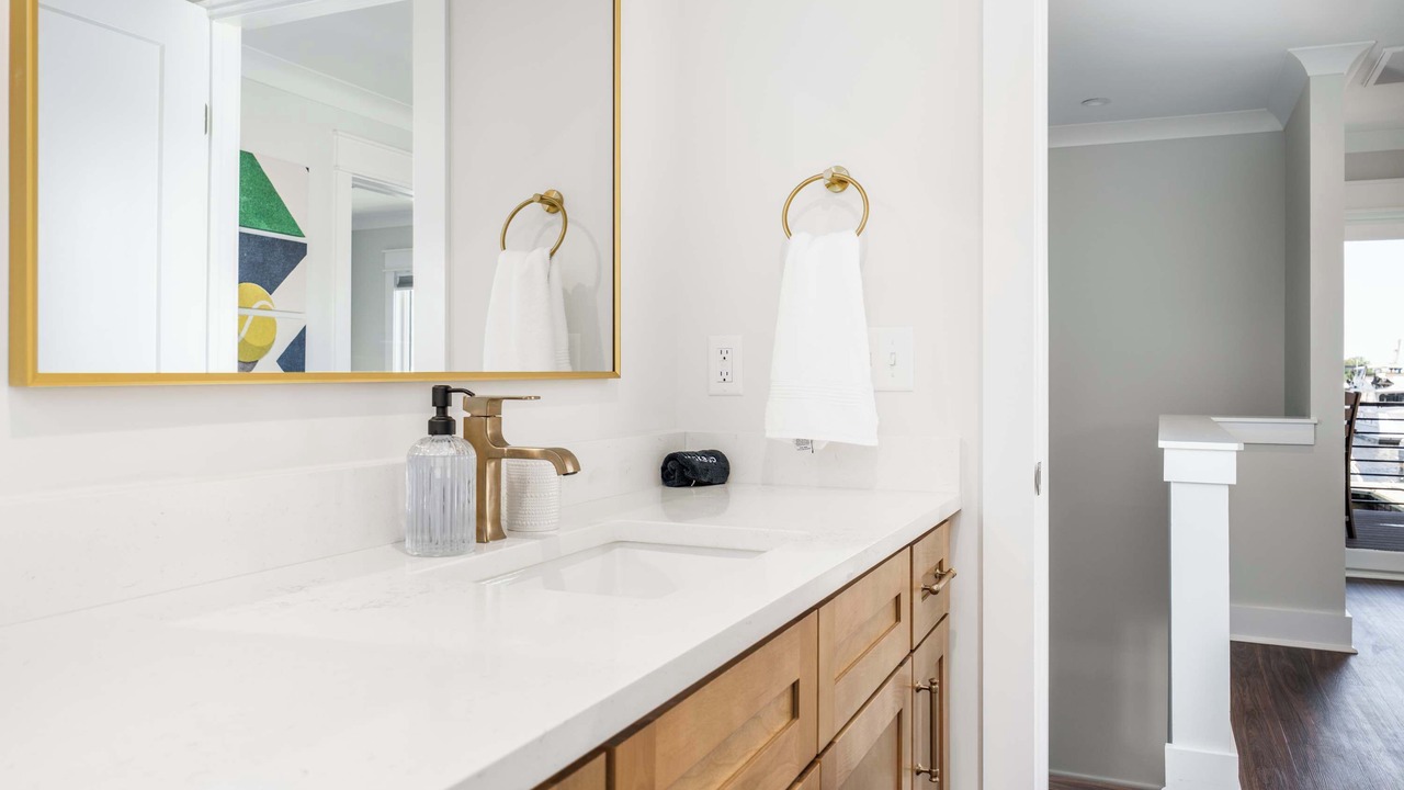 Photo of Bathroom in River District