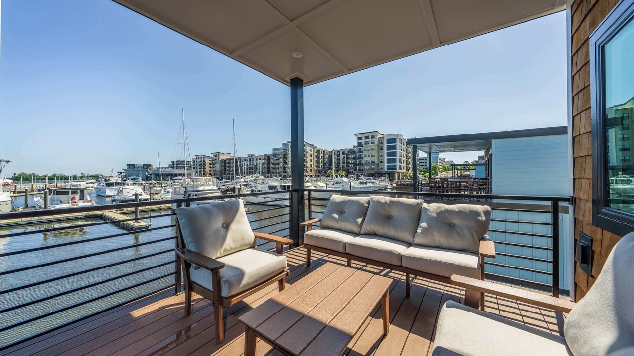 Photo of Outdoor in River District
