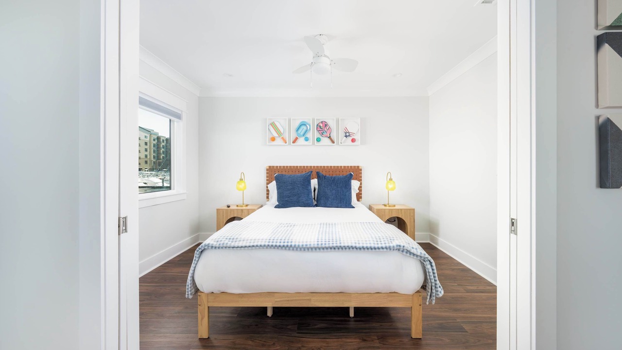 Photo of Bedroom in River District