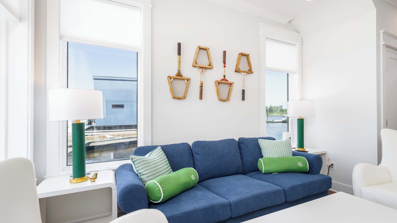 Photo of Livingroom in River District