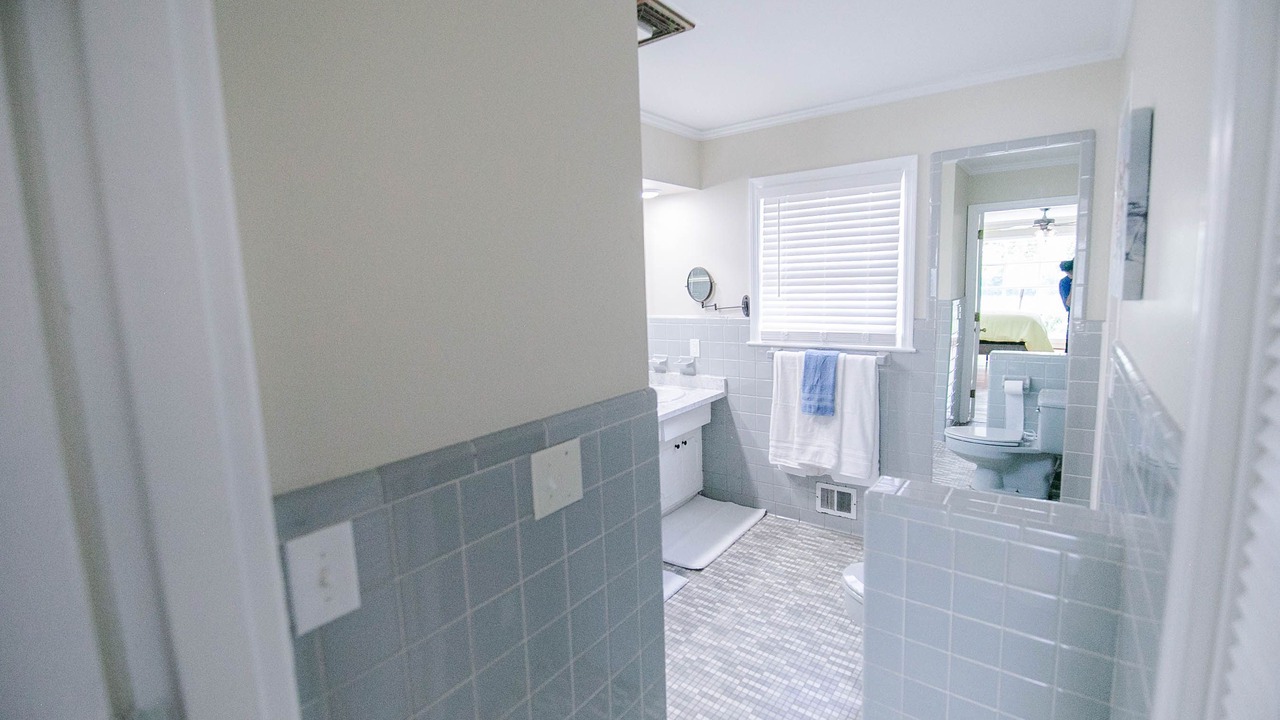 Photo of Bathroom in Burnside