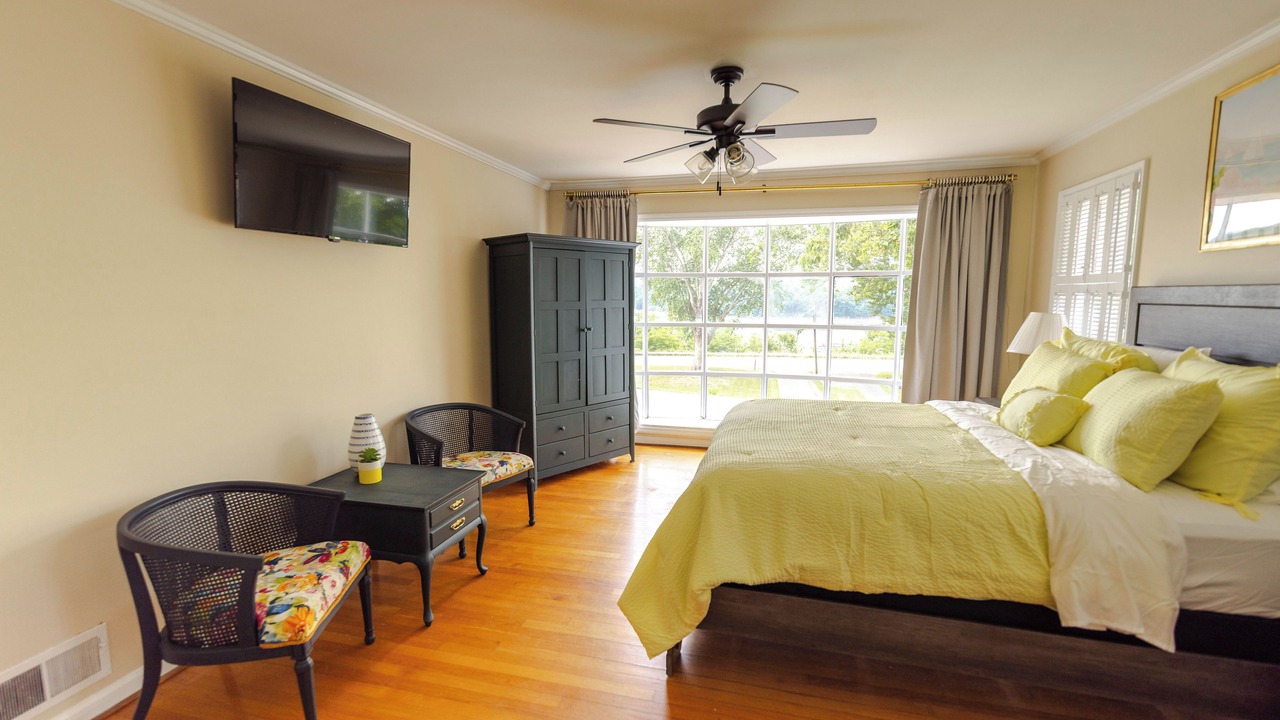 Photo of Bedroom in Burnside