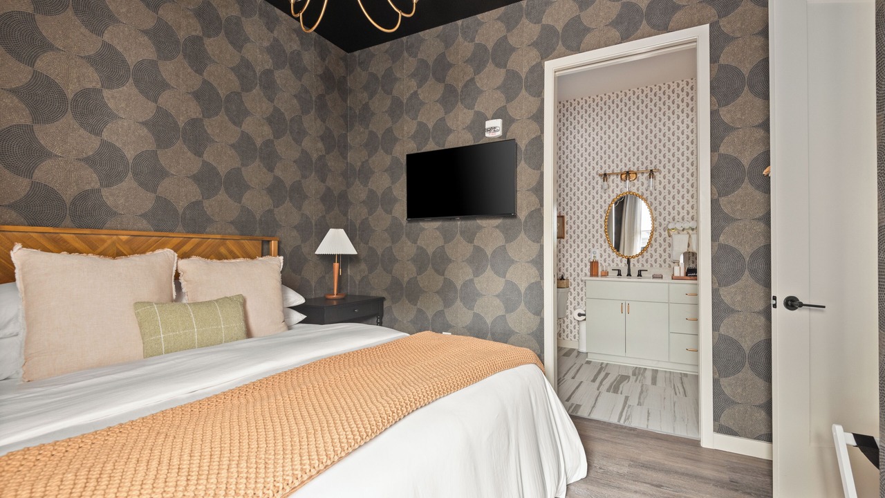 Photo of Bedroom in Music Row