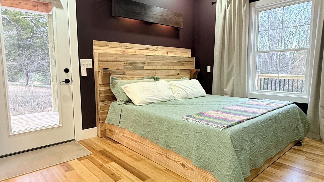 Photo of Bedroom in Scottsville