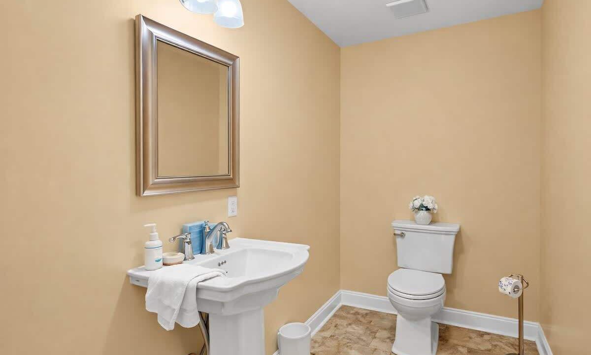 Photo of Bathroom in Maynardville