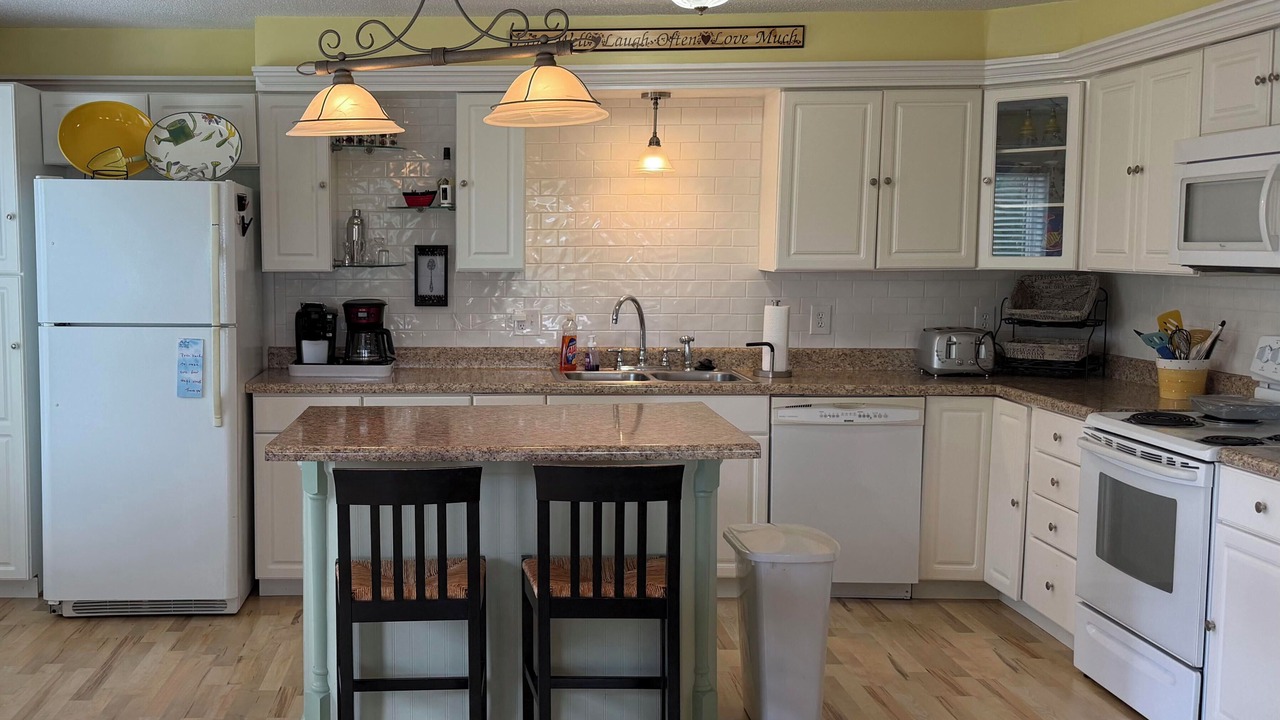 Photo of Kitchen in La Follette
