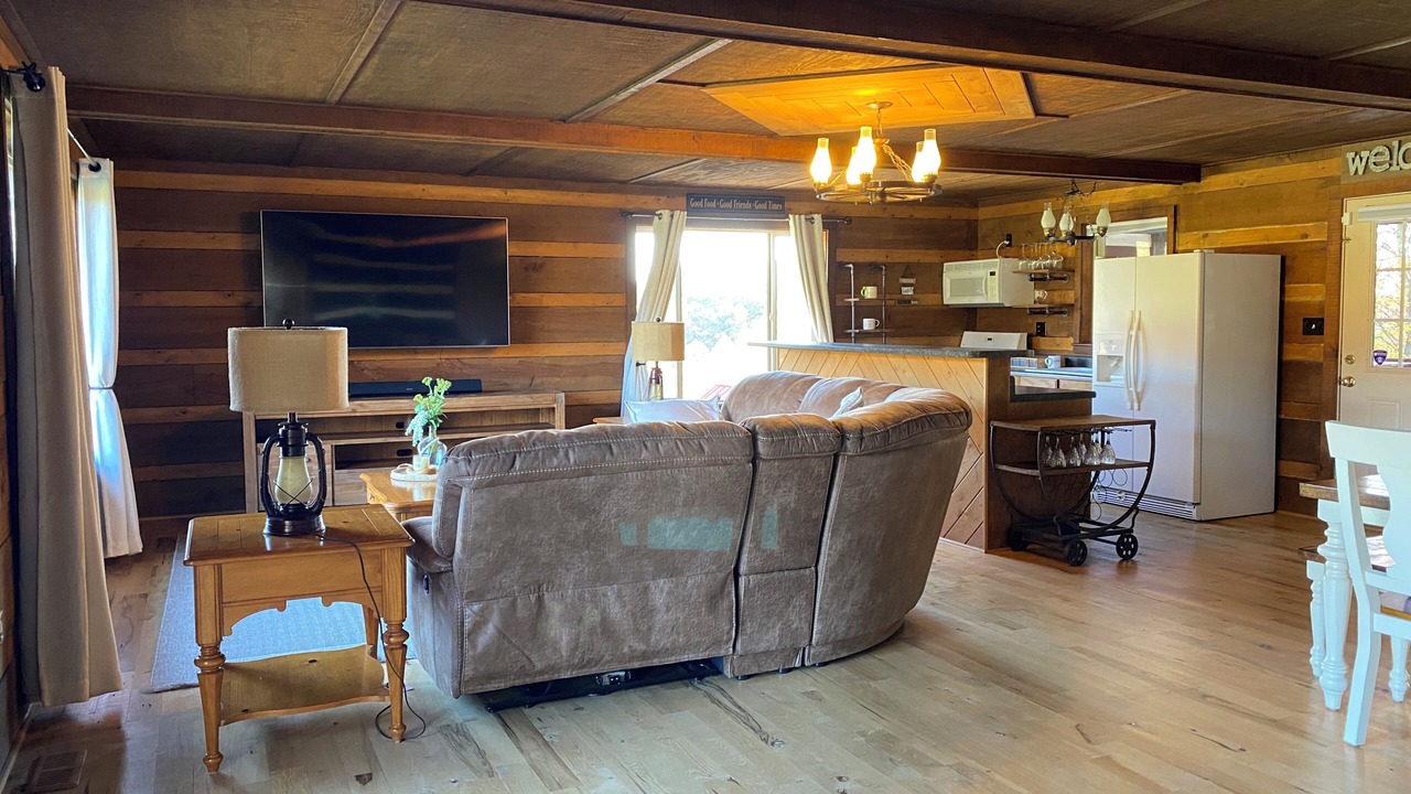 Photo of Livingroom in Mount Airy