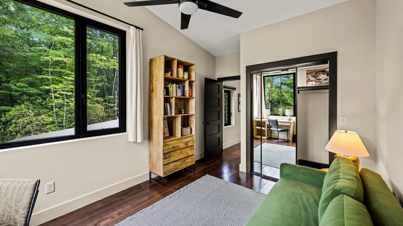 Photo of Livingroom in Brevard
