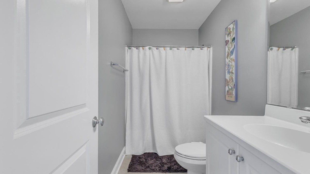 Photo of Bathroom in Wilmington Beach