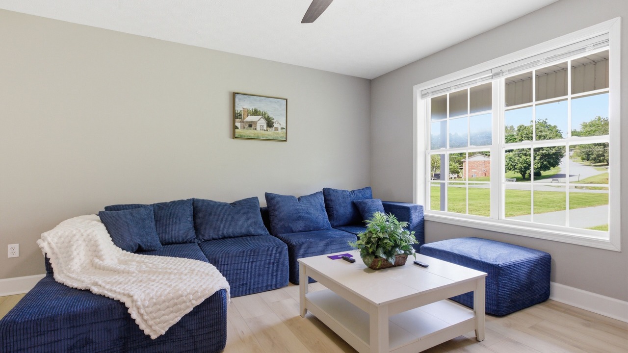 Photo of Livingroom in Greenville
