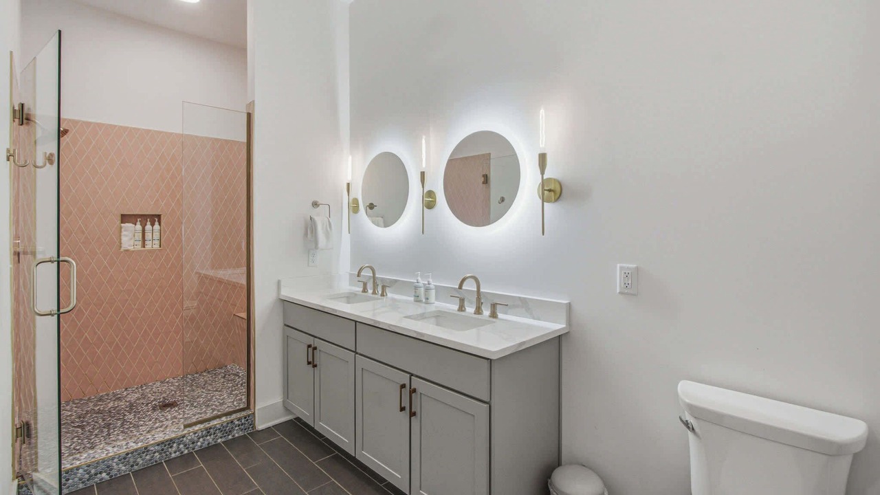 Photo of Bathroom in East Nashville