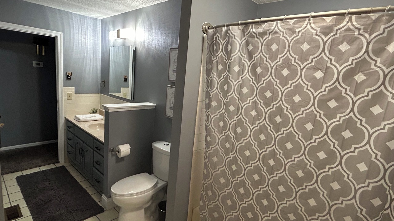 Photo of Bathroom in Elizabethtown