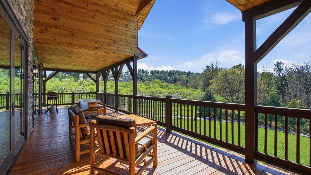 Photo of Outdoor in Boone