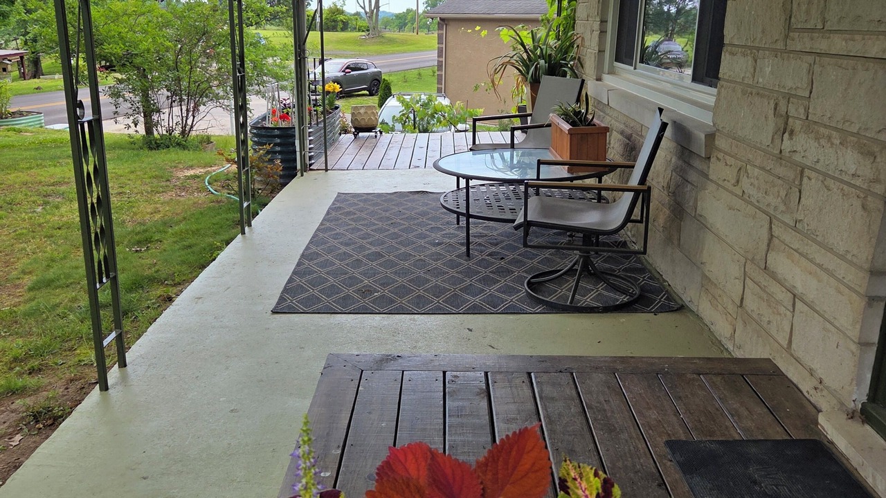 Photo of Patio Balcony in Mount Vernon