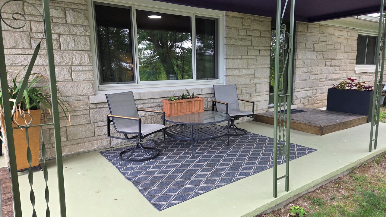 Photo of Patio Balcony in Mount Vernon