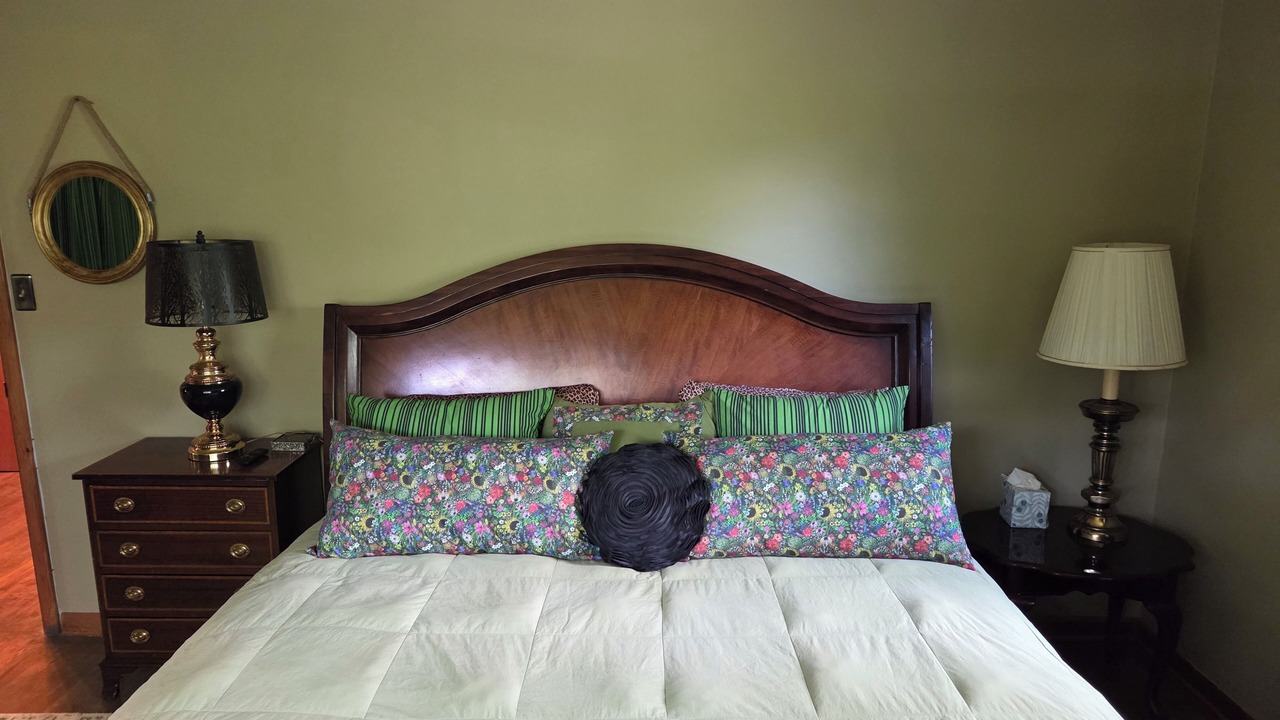 Photo of Bedroom in Mount Vernon