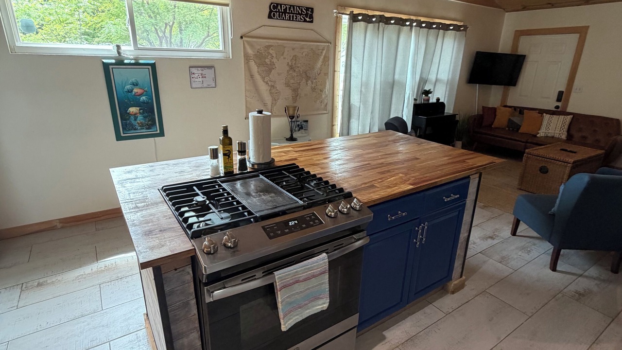 Photo of Kitchen in Bayview