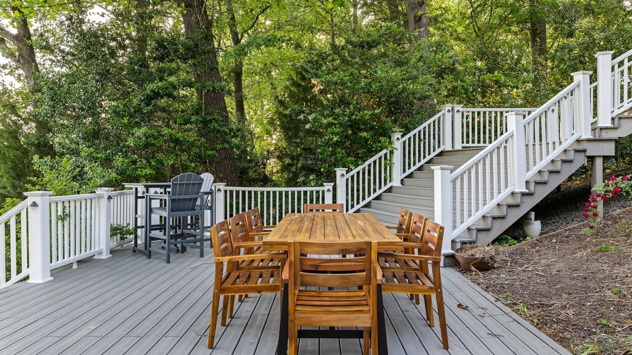 Photo of Outdoor in Bracey