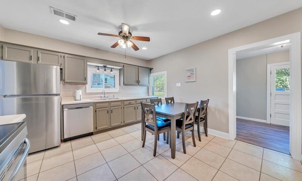 Photo of Kitchen in Daleville