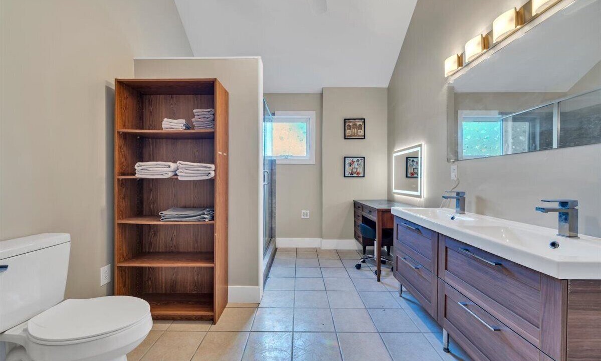 Photo of Bathroom in Daleville