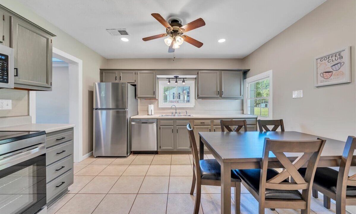 Photo of Kitchen in Daleville