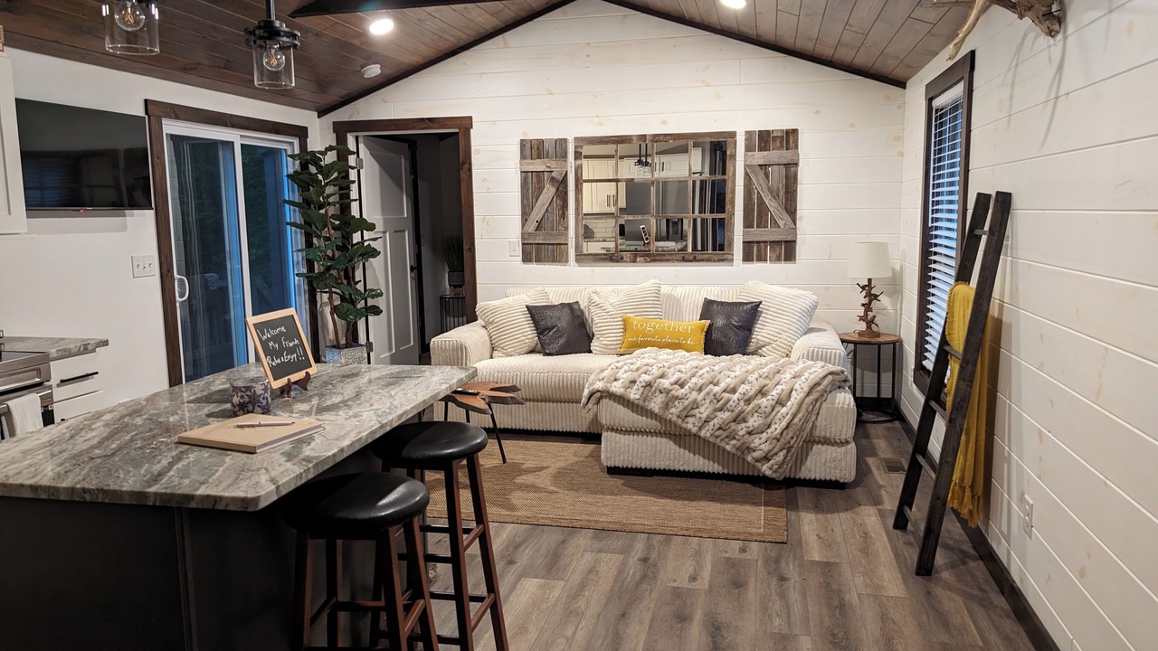 Photo of Livingroom in Elgin