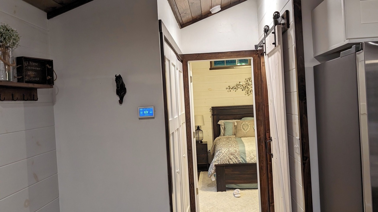 Photo of Bedroom in Elgin