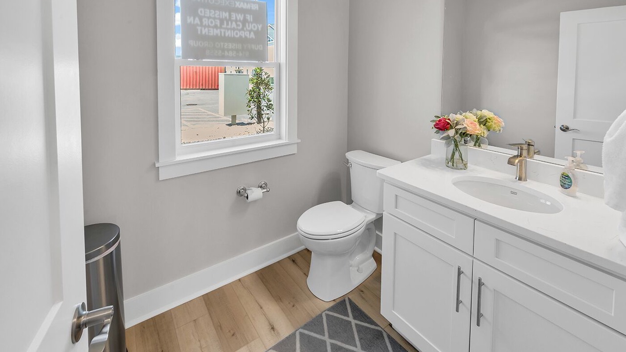 Photo of Bathroom in Longs