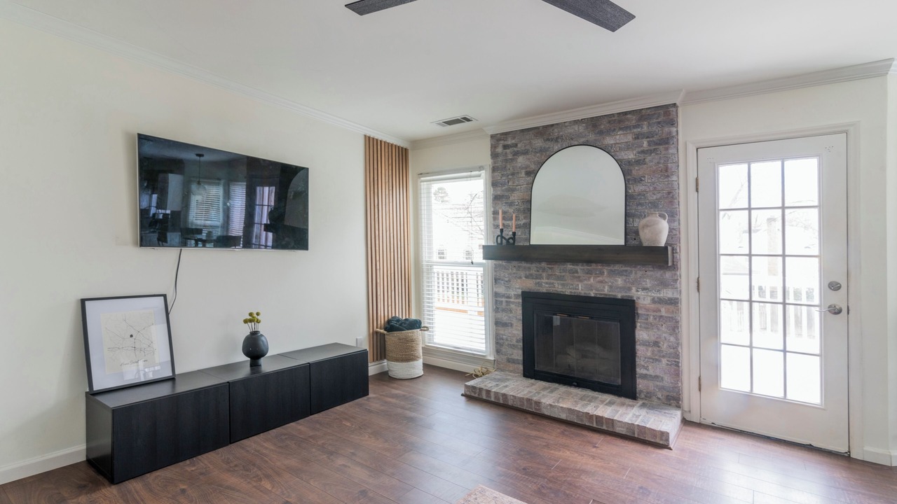 Photo of Livingroom in Paw Creek