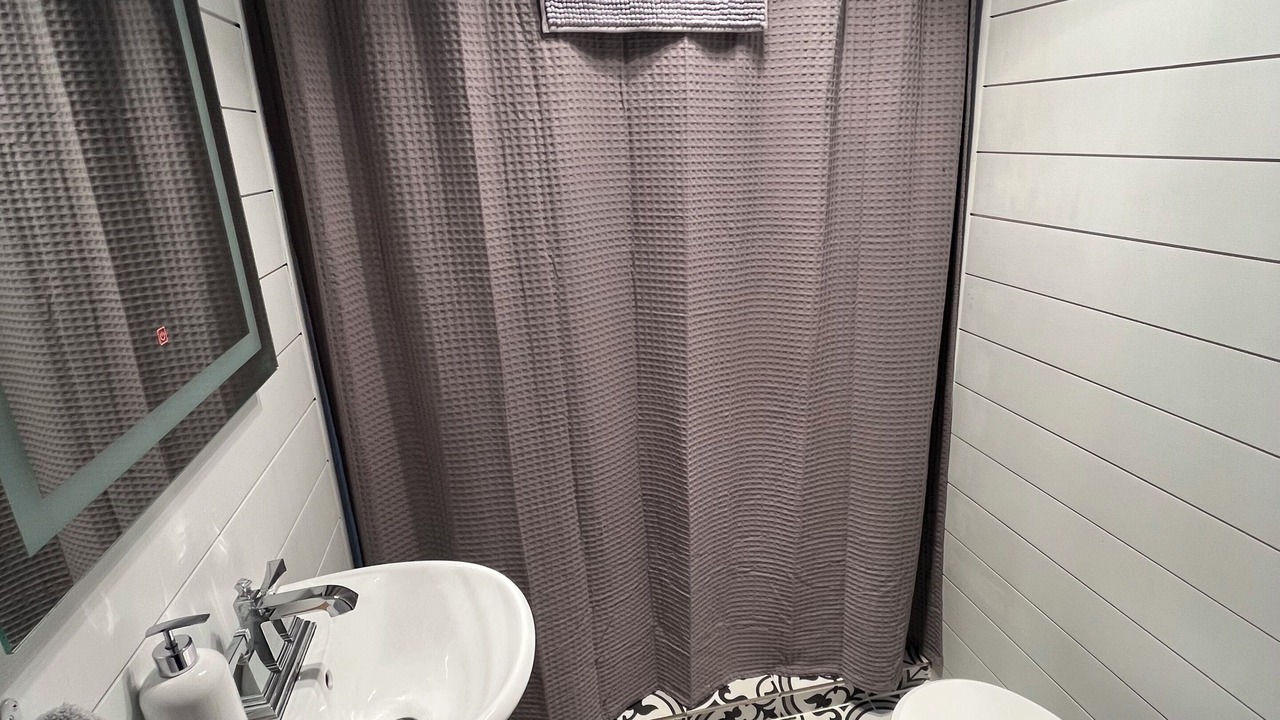 Photo of Bathroom in Bluewell