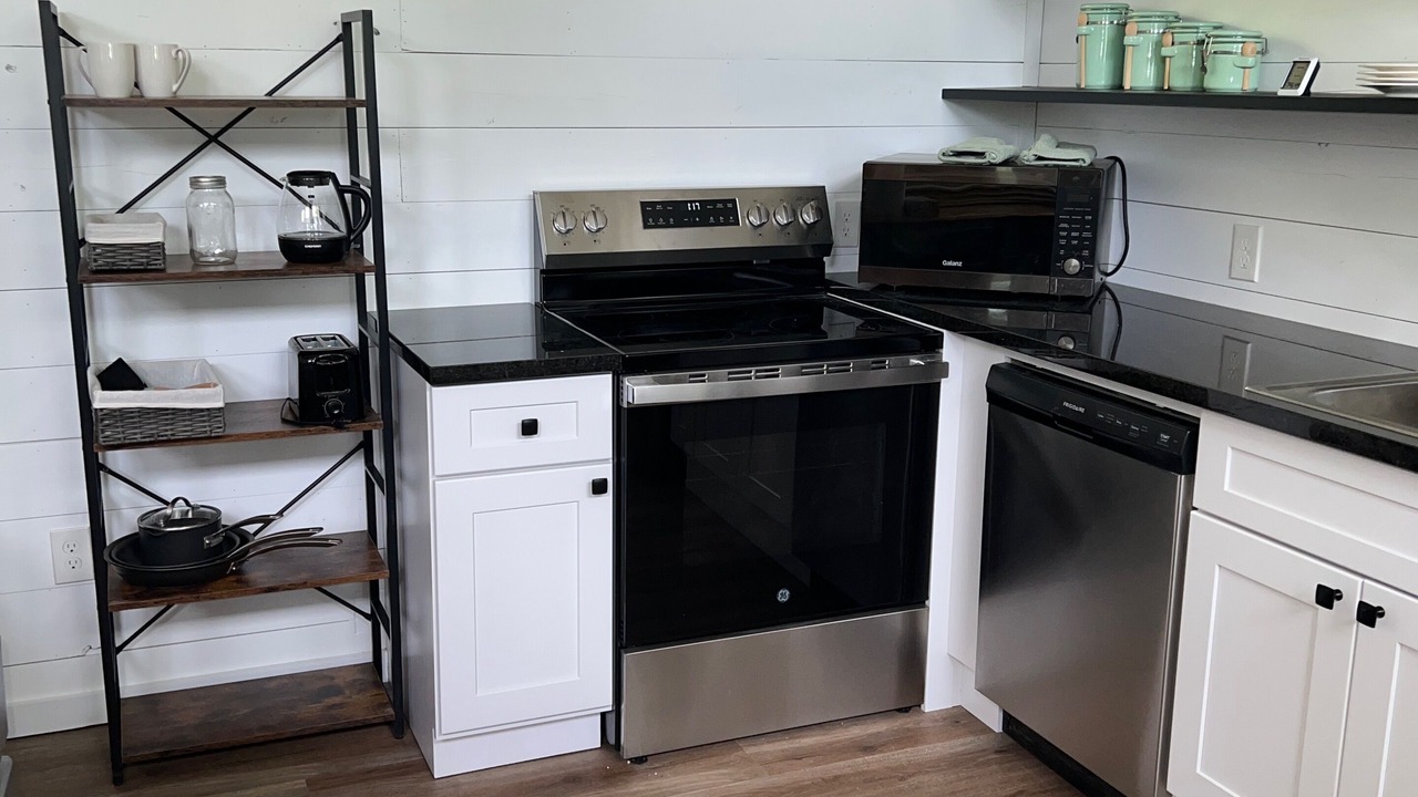 Photo of Kitchen in Byrdstown