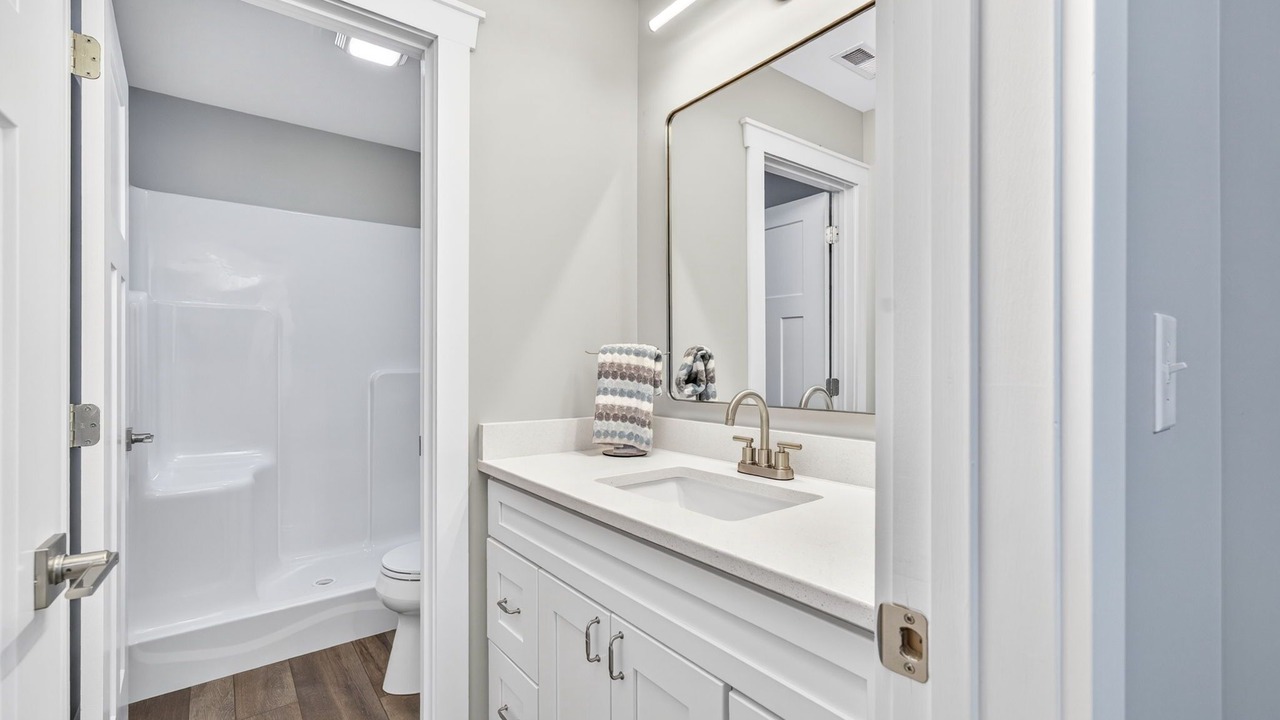 Photo of Bathroom in Byrdstown