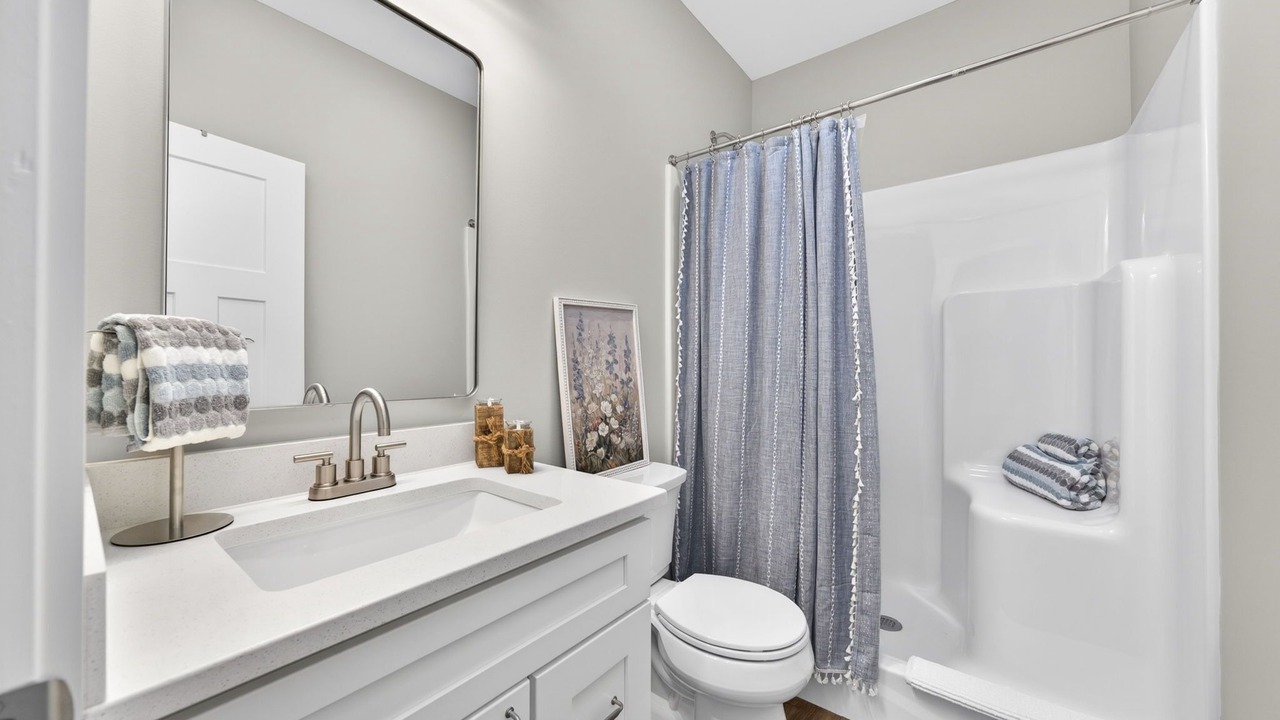 Photo of Bathroom in Byrdstown