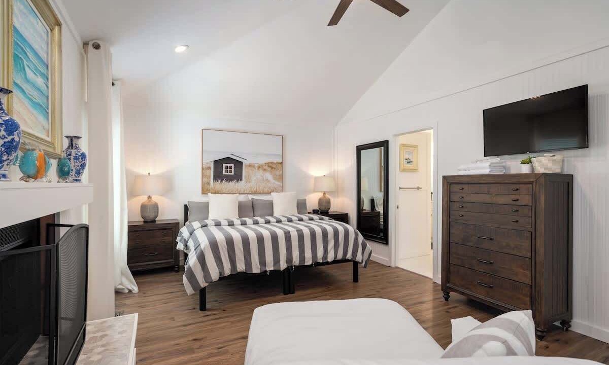 Photo of Livingroom in Southern Shores