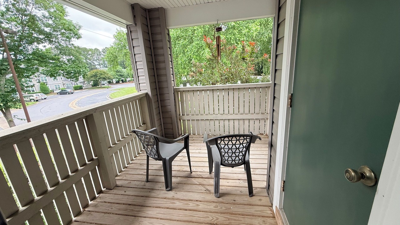 Photo of Outdoor in Greenbrier West