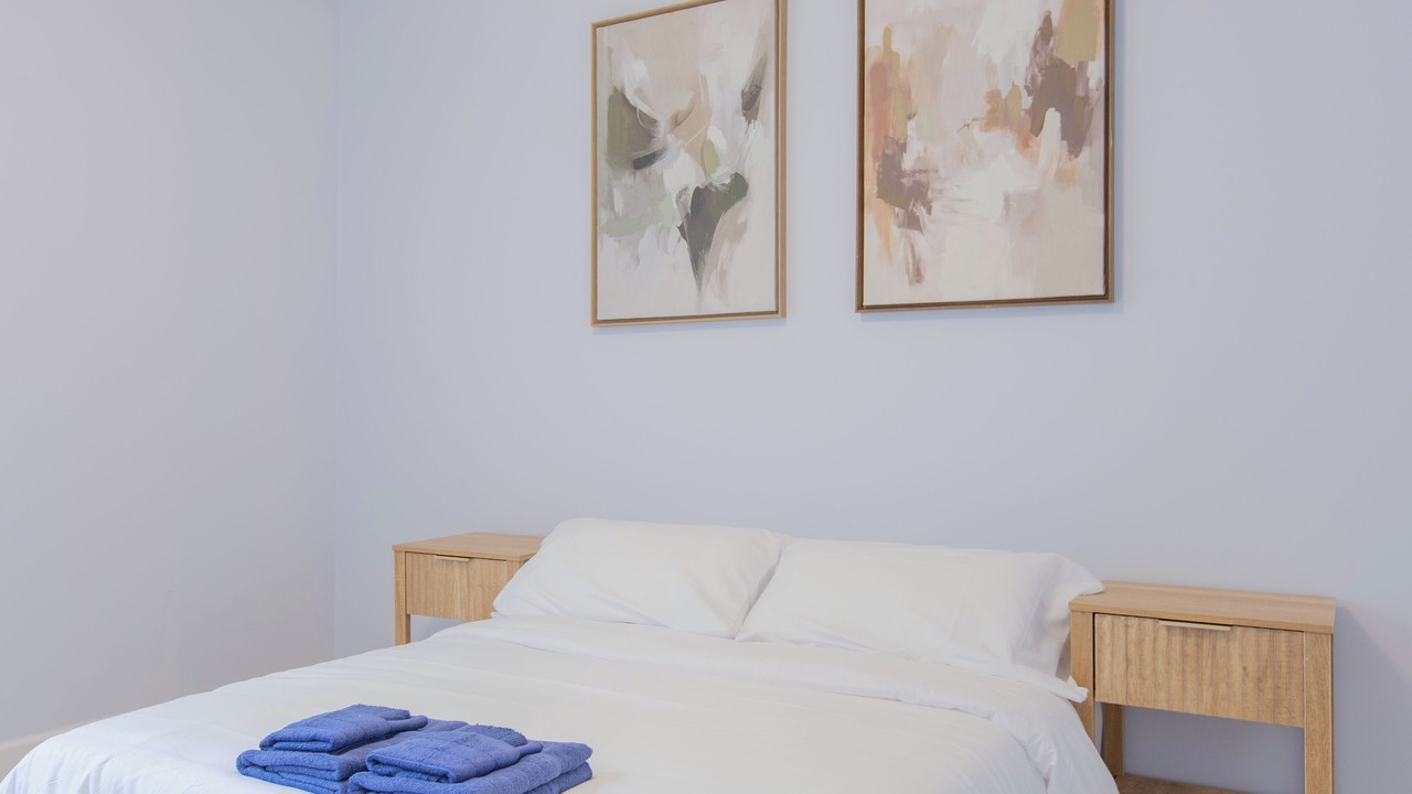 Photo of Bedroom in Midway