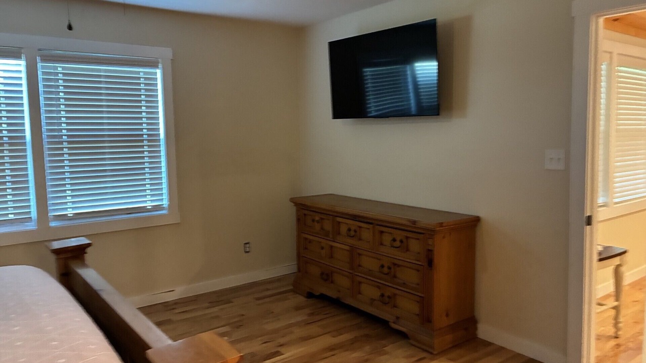 Photo of Bedroom in Bee Spring
